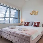 Apartment Prata Riverside Xiv By Innkeeper