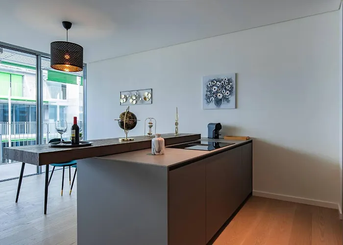 Prata Riverside Xiv By Innkeeper Apartment