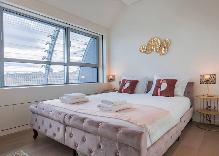 Apartment Prata Riverside Xiv By Innkeeper